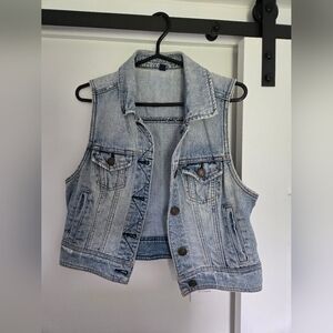 American Eagle Jean Vest